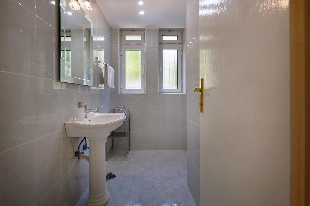 Apartmani Kuca U Maslinama Sveti Stefan Exterior foto